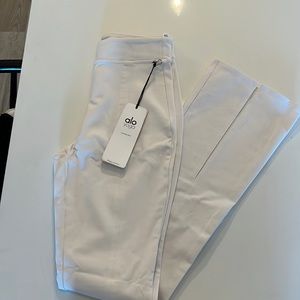 Airbrush High-Waist Flutter Leggings - Ivory